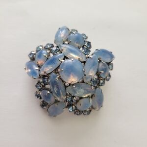 Vintage Brooch Pin Domed Light Blue Moonstone Glass Art Glass Silver Tone